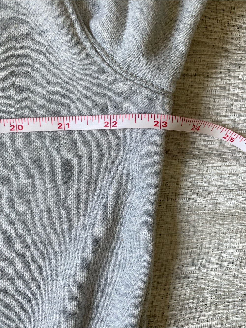 Nautica Men’s Light Gray Fleece Pullover Hoodie with Navy Logo - Picture 9 of 10